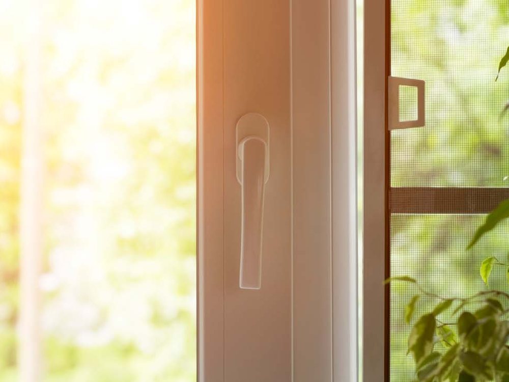 Net door for a balcony door